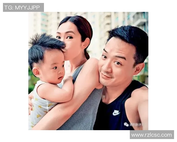 足球明星喜迎二胎消息曝光家庭幸福再添新成员